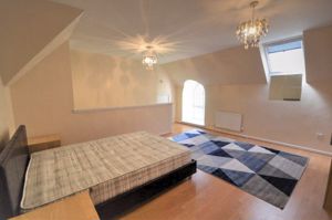 Photo 1- click for photo gallery